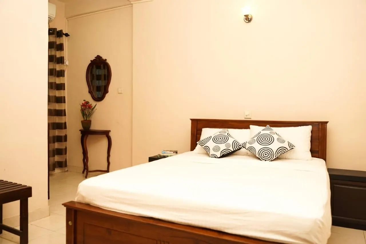 Penzion Hotel Cheliyan Viila Kandy